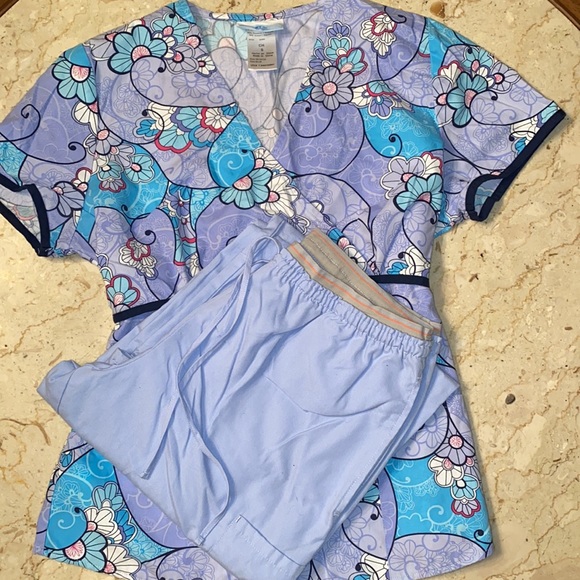 Scrub Set